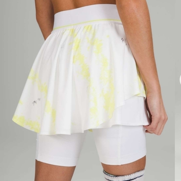 Lululemon Court Rival High-Rise Skirt Cross Court Wash Electric Lemon Wh… - Picture 3 of 15